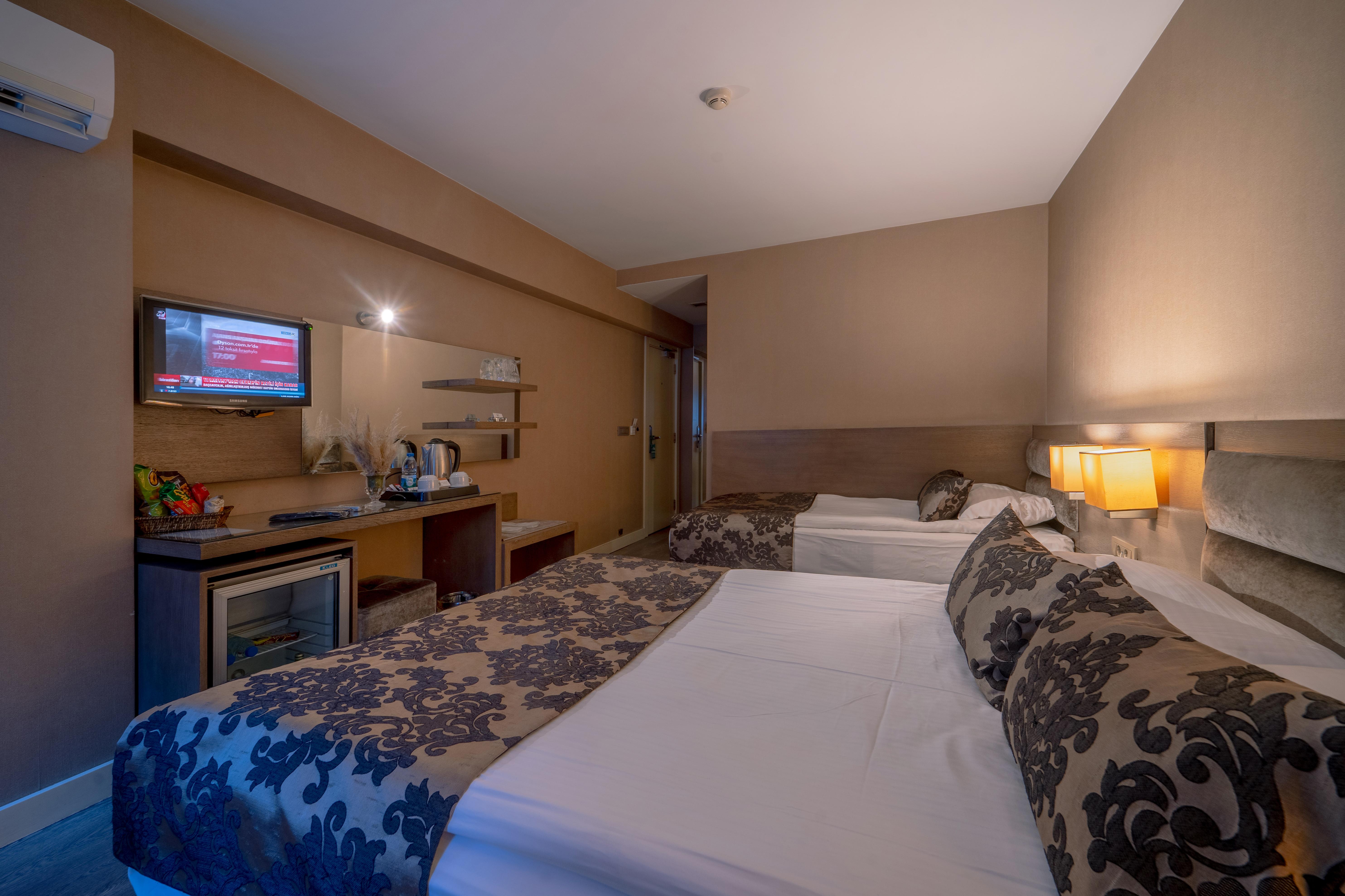 The New Hotel Zeybek Измир Экстерьер фото