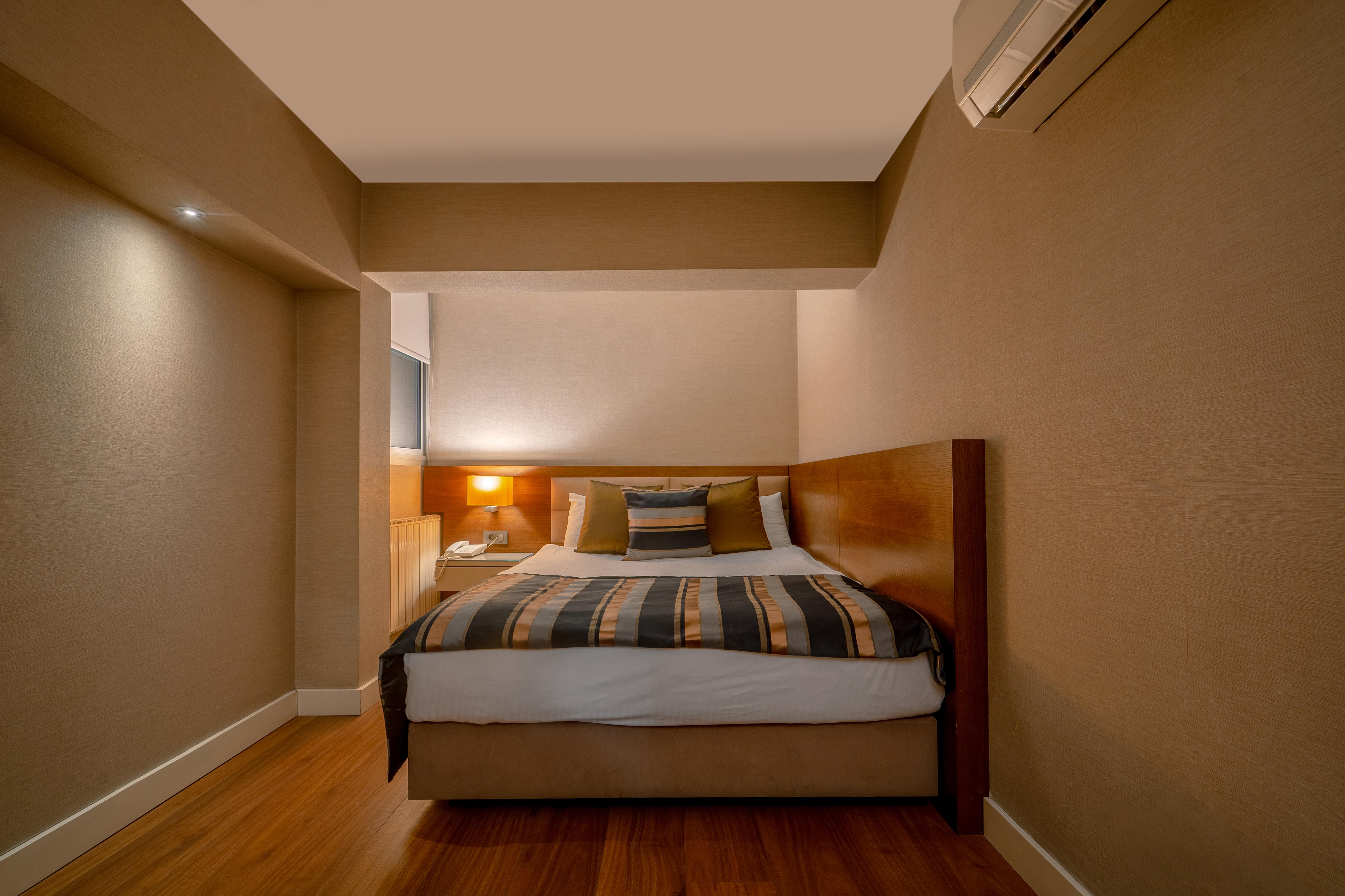The New Hotel Zeybek Измир Экстерьер фото